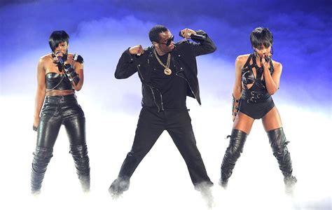 diddy dirty money bet awards performance